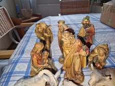 11 Krippen Fieguren Ober