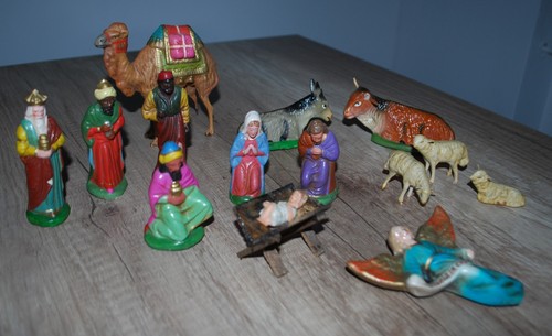 Sehr alte krippenfiguren - sehr,
