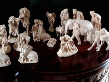 17- teiliges Krippenfiguren